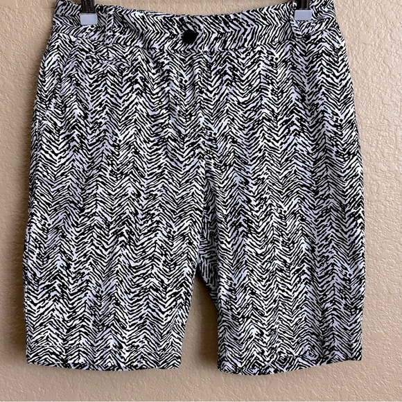 Talbots Zebra Print Bermuda Shorts - Picture 2 of 7